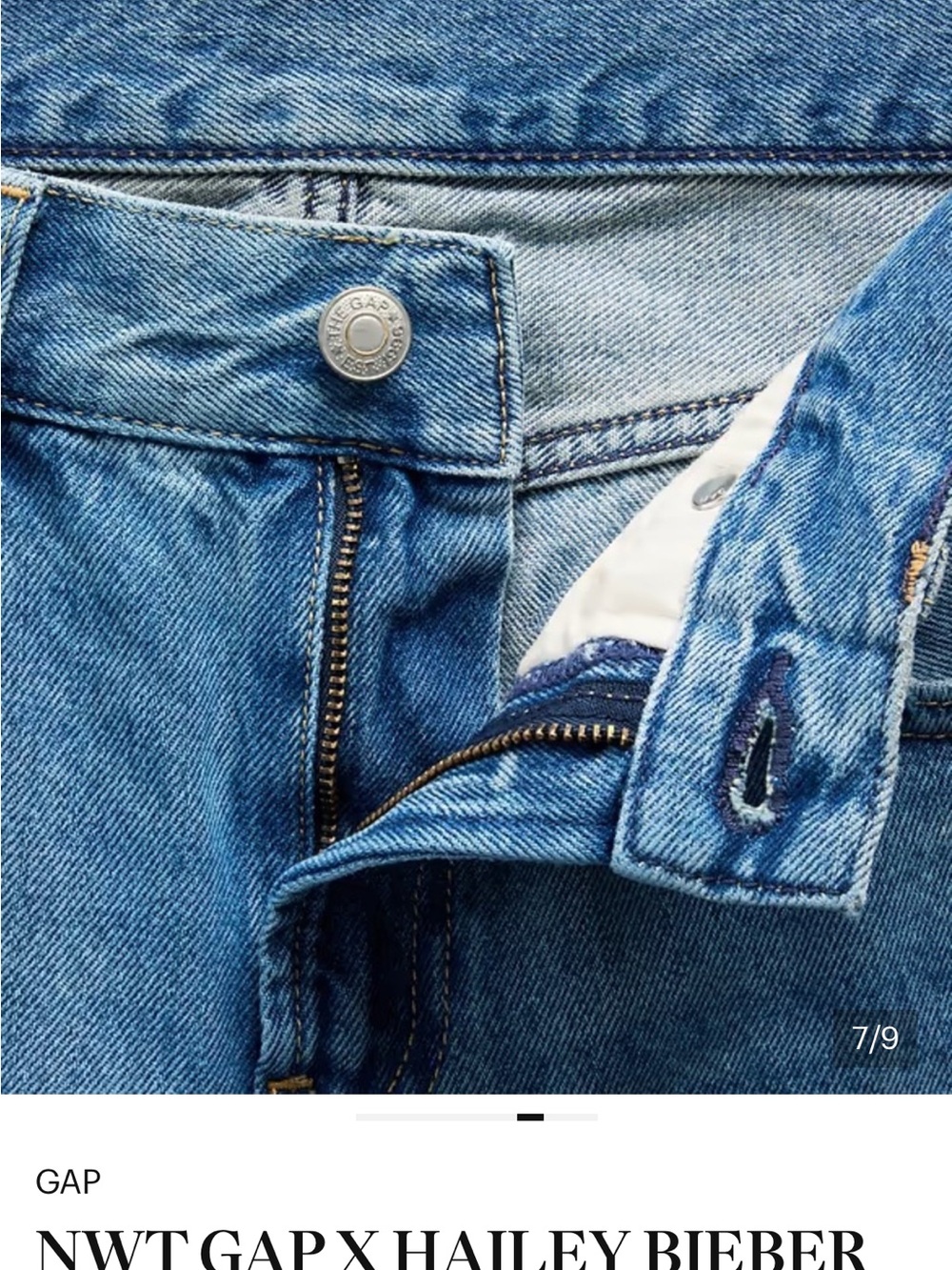 GAP x Hailey Bieber Low Rise Loose Fit Jeans - Light Blue Wash, size 26 - Picture 7 of 9